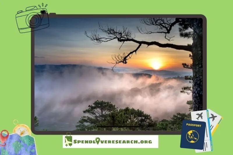 Bình minh và hoàng hôn trên đèo Gia Bắc